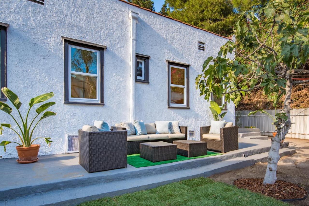 Luxurious Studio City Home Лос-Анджелес Экстерьер фото